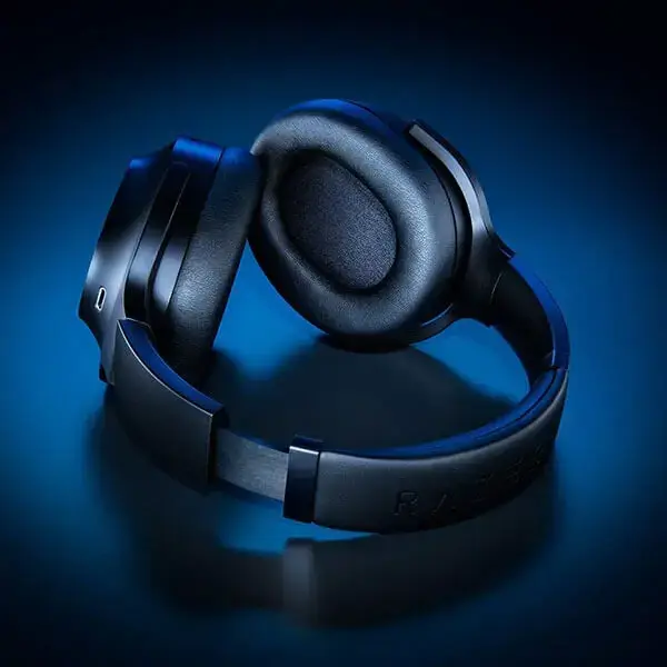Razer Barracuda Pro Wireless Gaming Headset (Black) (RZ04-03780100-R3M1)