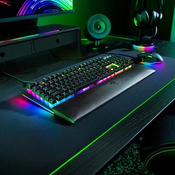 Razer BlackWidow V4 Mechanical Gaming Keyboard With Green Switches (RZ03-04690100-R3M1)