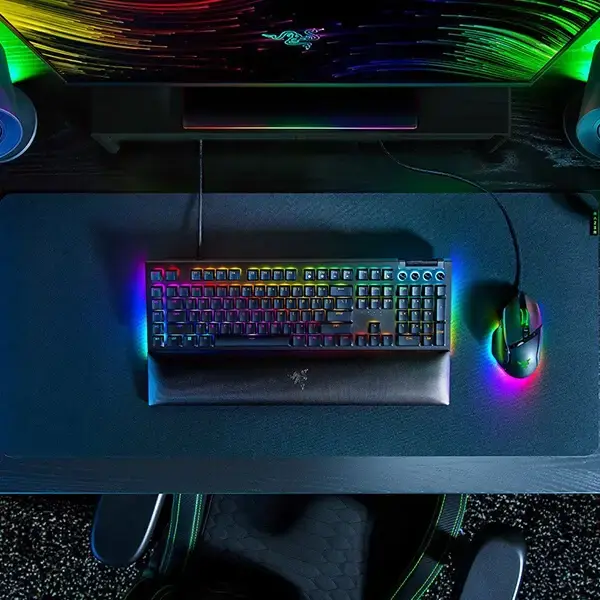 Razer BlackWidow V4 Mechanical Gaming Keyboard With Green Switches (RZ03-04690100-R3M1)