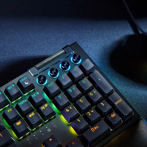 Razer BlackWidow V4 Mechanical Gaming Keyboard With Green Switches (RZ03-04690100-R3M1)